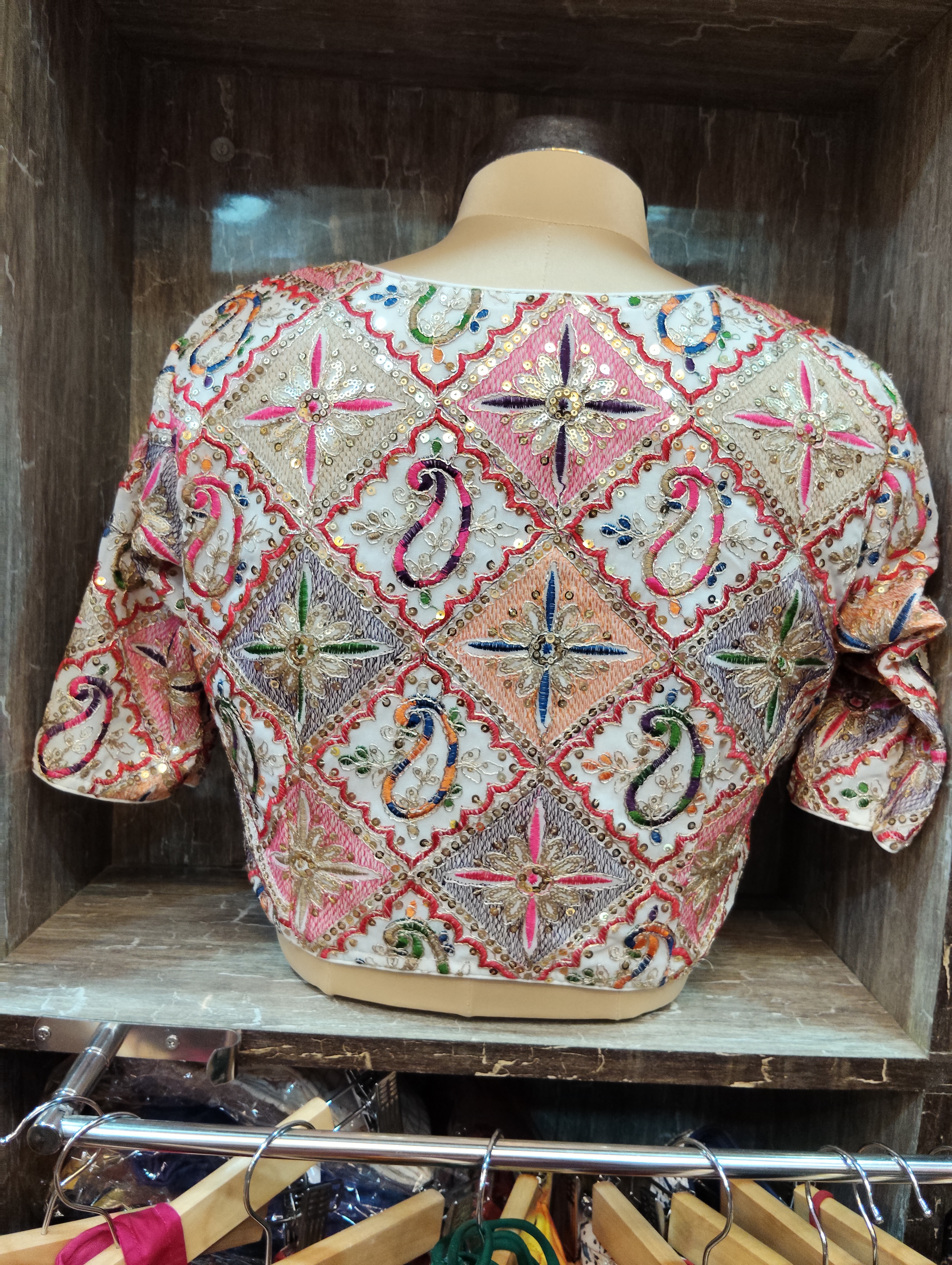 JRAA Fashion collection — banner10